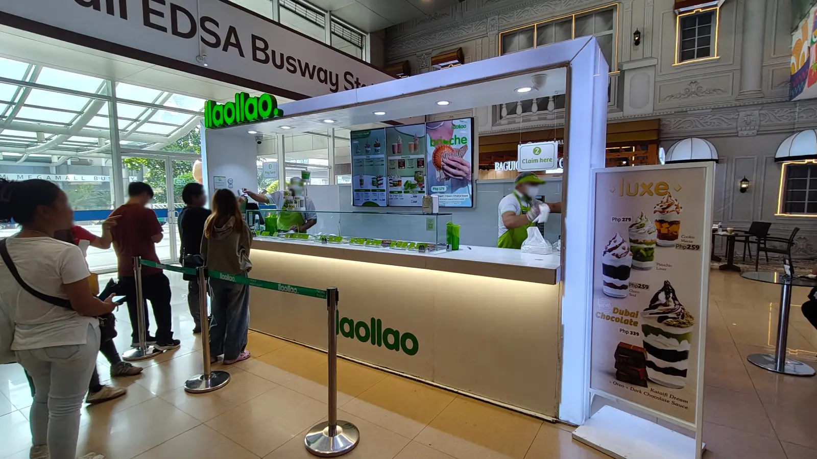 LLAOLLAO in SM Megamall